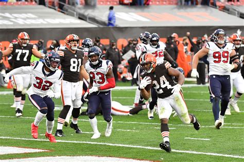 Browns vs. Texans Final Score: Cleveland wins the windy game this time, 10-7 - Dawgs By Nature