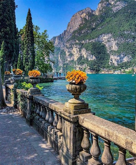 Lago di Garda | Романтические места, Красивые места, Пейзажи