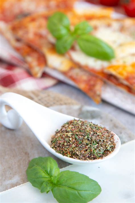 Pizza Seasoning Recipe - Helen's Fuss Free Flavours