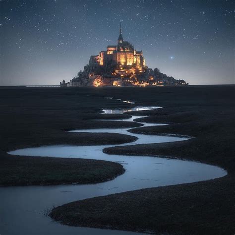 Mont-Saint-Michel at night 🏰🌌 : Outdoors