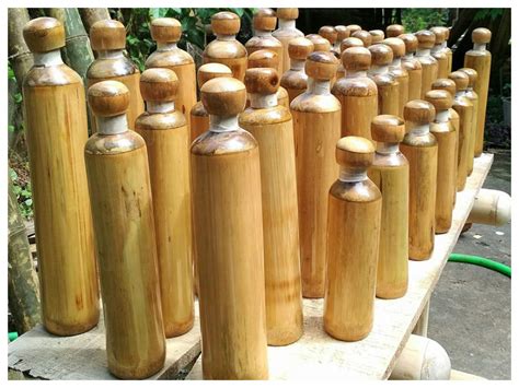 These leak-proof bamboo bottles are breaking the internet