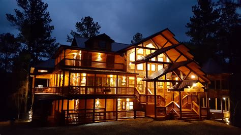 Luxury Cabins In Beavers Bend, Large Cabin in Broken Bow