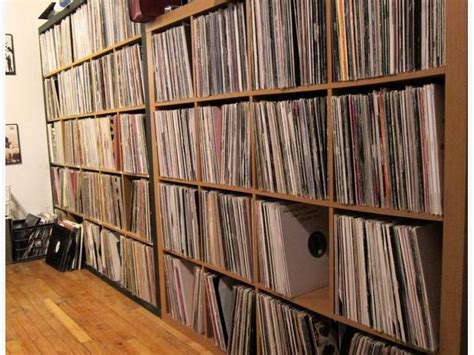 VINYL RECORD COLLECTION 10,000 SELECTIONS | Classifieds for Jobs ...