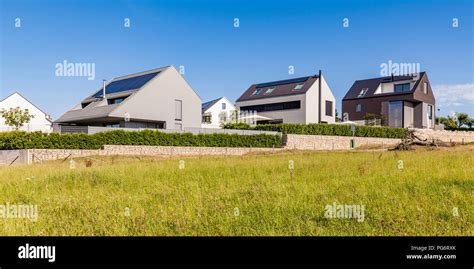 Germany, Baden-Wuerttemberg, Stuttgart, Ostfildern, modern efficiency villas, solar panels on ...