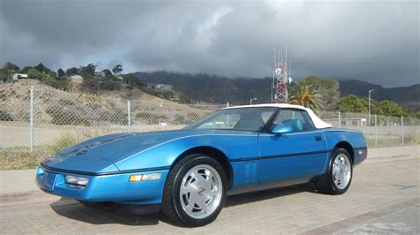 1989 Chevrolet Corvette Convertible at Los Angeles 2017 as F66 - Mecum ...