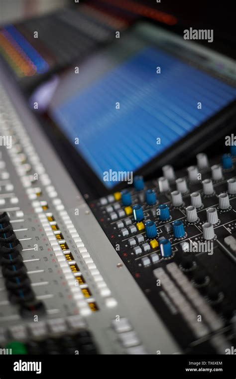 recording studio equipment Stock Photo - Alamy