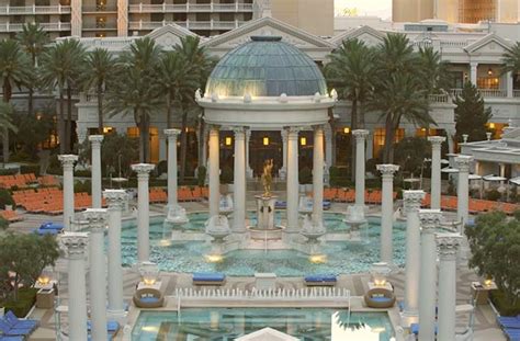 Caesars Palace Pool | Cabanas & Daybeds | Hours & Photos | Las Vegas
