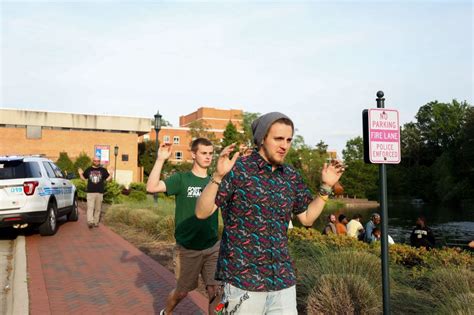 UNC Charlotte Shooting – The Roundtable Review