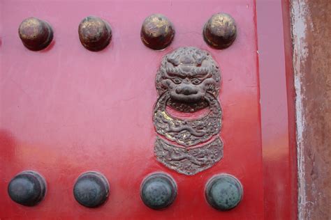 Free Images : red, color, door, art, temple, carving, china, shape, lion head, ancient history ...