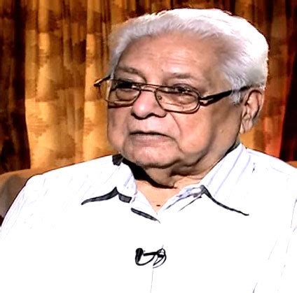 Bollywood Director Basu Chatterjee Biography, News, Photos, Videos | NETTV4U