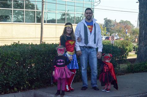 Family Superhero - Halloween Costumes