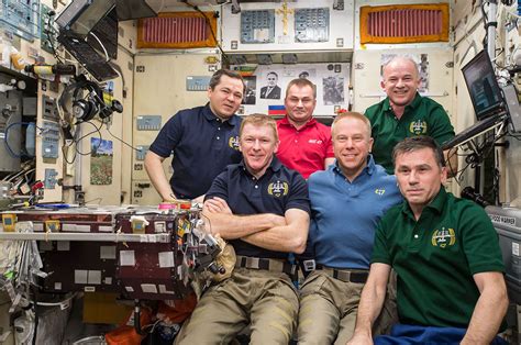 Three million and counting: Space station crew takes milestone photo | collectSPACE