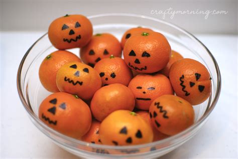 Decorate Clementines like Jack-O-Lanterns - Crafty Morning