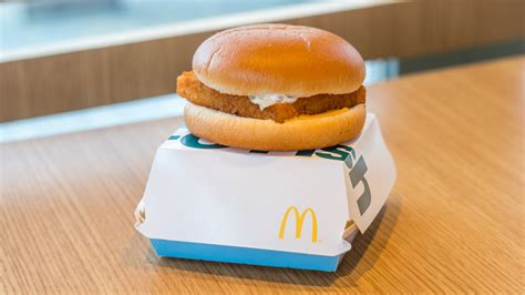 Everything You Need To Know About McDonald's Famous Filet-O-Fish ...