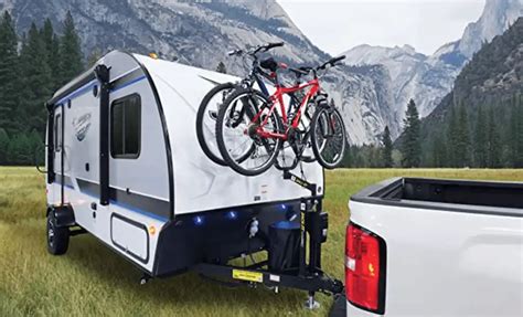 RV Bike Rack Ideas: 10 Ways to Attach Bikes to Your Rig - The Wayward Home