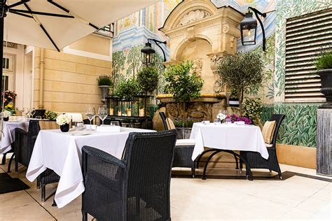 The Castille Paris Is Making Your Dream Vacation Real | Vogue Arabia