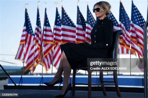 Melania Trump Palm Beach Photos and Premium High Res Pictures - Getty ...