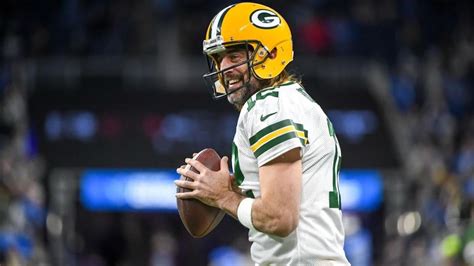 2021 NFL MVP watch: Aaron Rodgers on track to become fifth player to ...