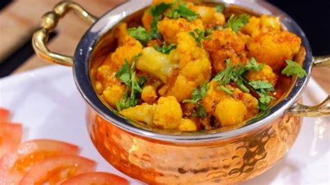 Restaurant Style Gobi Masala Recipe | Cauliflower Masala Curry - Cartly