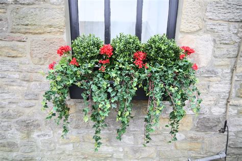 Artificial Topiary Balls Window box with Geranium Flowers #ArtificialWindowBox # ...