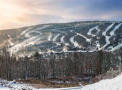 Camelback Mountain, PA Home to USA's Biggest Snowtubing Park to Open ...