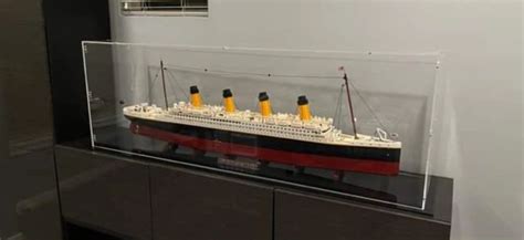 Lego Titanic Display Case