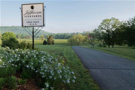 Jefferson Vineyards Reviews | U.S. News Travel