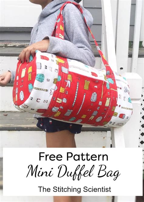 Free Mini Duffel Bag Pattern | The Stitching Scientist