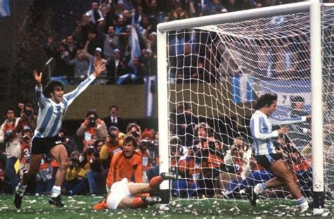 World Cup countdown: 50 days, Argentina moment number 1, Argentina win 1978 | Mundo Albiceleste