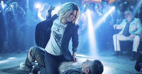 Jolt: Kate Beckinsale is a Violent Dork in an Incongruous Actioner