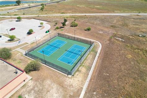 Rent a Tennis Courts in Rhome TX 76078