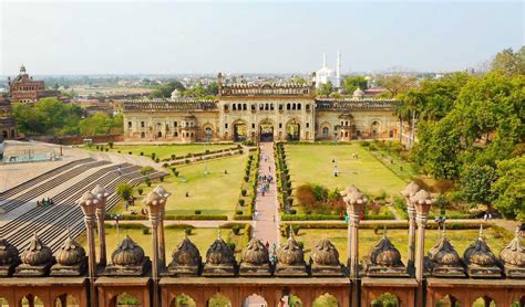 Free entry for females at historical monuments in Lucknow, this Women's ...