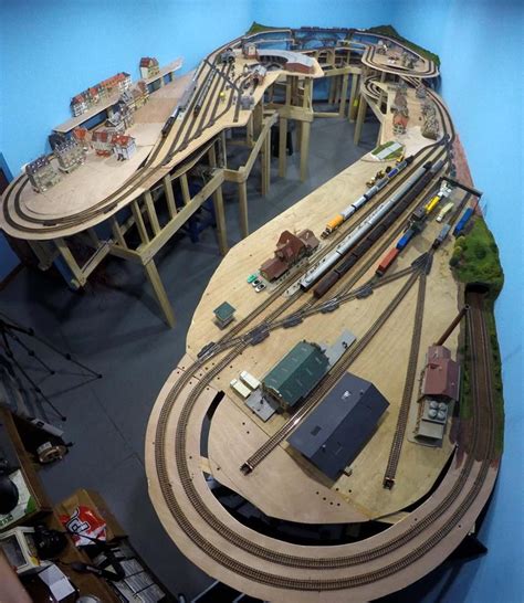 Märklin layouts H0 Ho Train Layouts, Ho Scale Train Layout, N Scale Model Trains, Model Train ...