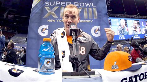 Peyton can raise more money by yelling 'Omaha!' in Super Bowl XLVIII | FOX Sports