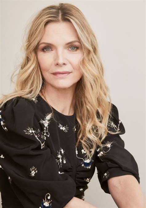 Michelle Pfeiffer Net Worth: Career & Lifestyle [2024 Update]