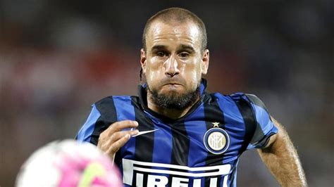 Argentine Rodrigo Palacio extends Inter contract - Serie A 2015-2016 ...