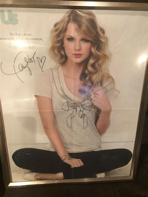 Taylor Swift Signed Poster Size Photo Framed 16 x 20 | #3758470483