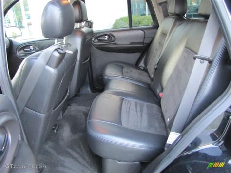 2007 Chevrolet TrailBlazer SS interior Photo #38080299 | GTCarLot.com