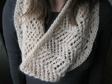 PATTERN Lace Cowl pdf Knitting Pattern / Easy Lace knitting