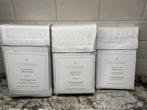 Everhome™ Egyptian Cotton 700-Thread-Count Sheet Collection | Bed Bath and Beyond Canada