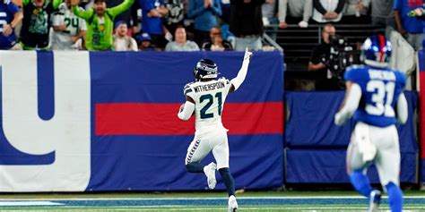 Devon Witherspoon: Seahawks CB's rookie season in review