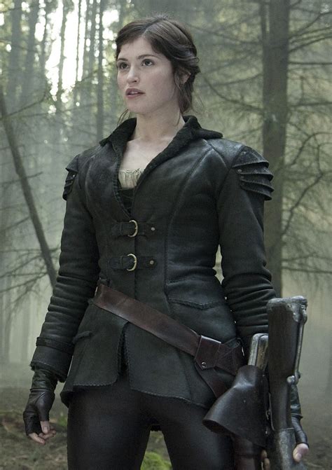 Hansel And Gretel Witch Hunters Gemma Arterton Jacket - Filmstaroutfits.com