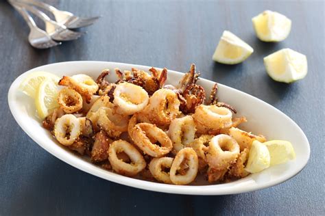 Air fryer calamari - Italian recipes by GialloZafferano