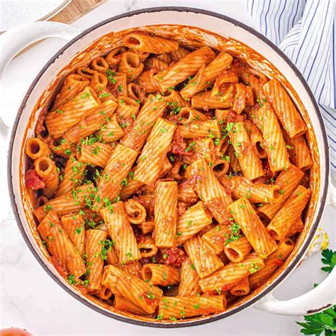 Chorizo Pasta (One Pot Pasta) - Mom On Timeout