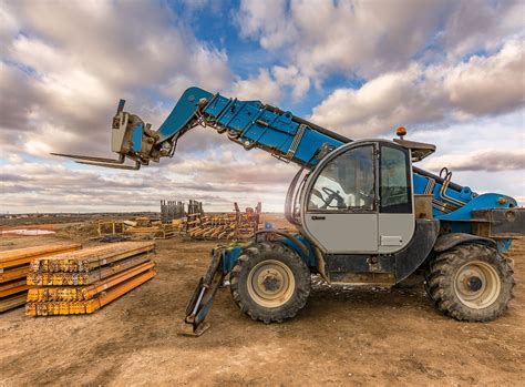 Tips for Operating a Forklift on a Construction Site