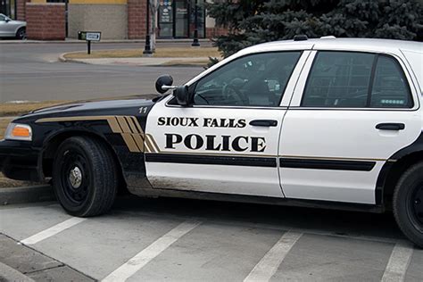 Sioux Falls Police: Three Suspects Arrested Following Robbery