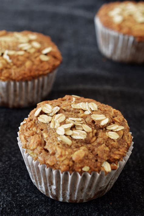 Banana Oatmeal Muffins (gluten-free, dairy-free) — Andianne Oatmeal ...