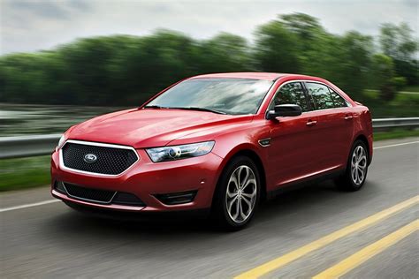 2017 Ford Taurus: New Car Review - Autotrader