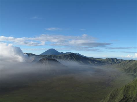 Indonesia_Java_Cemro Lawang_Sunrise over Gunung Bromo and … | Flickr