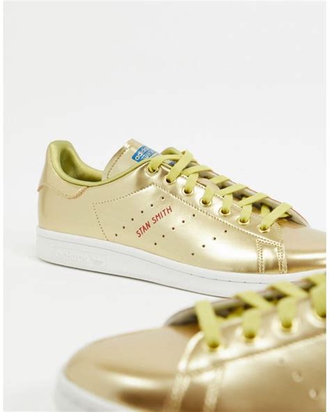 adidas Originals Stan Smith Sneakers Gold Leather Tech Pack in Metallic ...